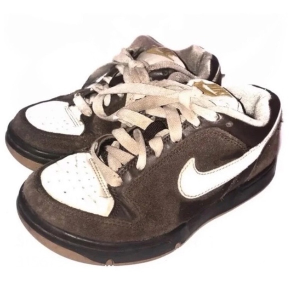 Nike Tan Brown Boys Suede Athletic Skate Shoes Sneakers Boys Size 2Y